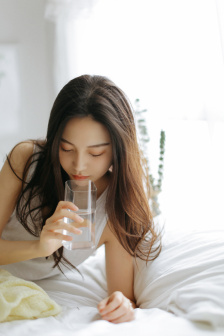 尼姑电影在线观看